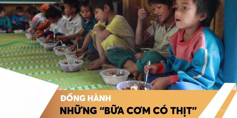 Dự án từ thiện OKVIP: Một bữa cơm có thịt